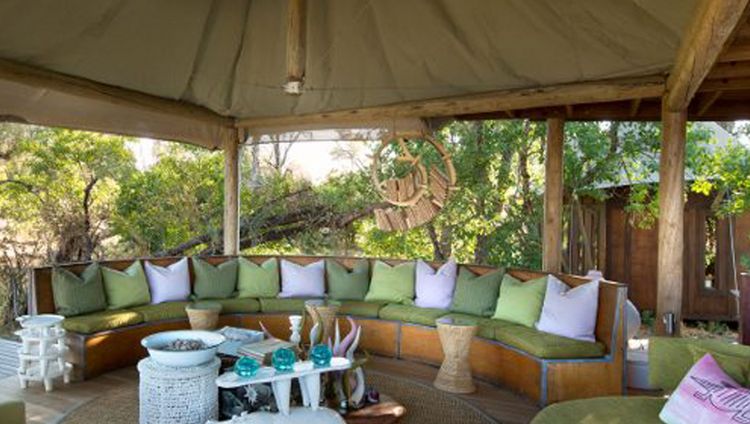 andBeyond Xaranna Okavango Delta Camp - Loung