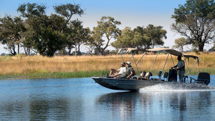 andBeyond Xaranna Okavango Delta Camp -Bootst