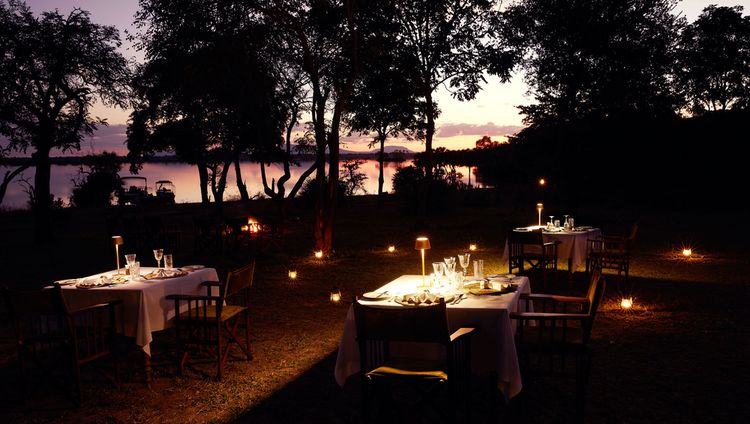 LABA  Siwandu Camp - Dinner am See