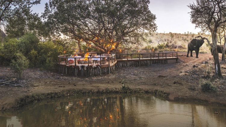 Tuningi Safari Lodge - Boma